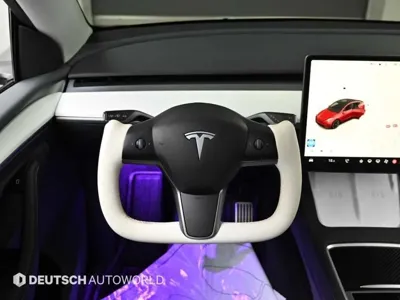 Tesla Model Y 2023, 61931 км, за 28160.69 USD - фото 13