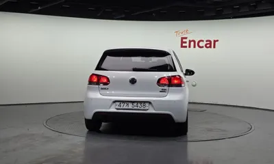 Volkswagen Golf 2013, 180353 км, за 3046.36 USD