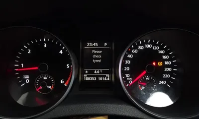 Volkswagen Golf 2013, 180353 км, за 3046.36 USD - фото 8