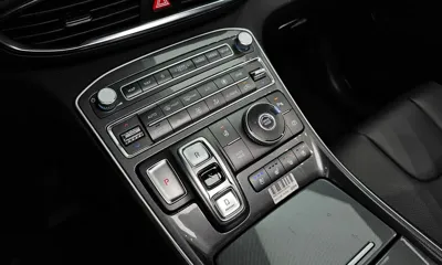 Hyundai Santafe 2022, 49287 км, за 19283.4 USD - фото 9