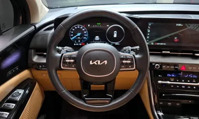 Kia Canival 2023, 50552 км, за 19293.03 USD - фото 13