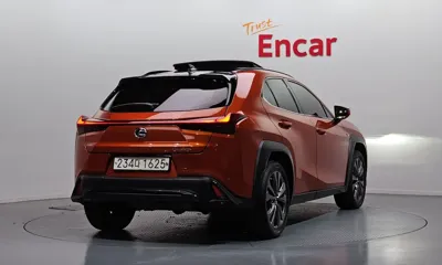 Lexus UX 2024, 85590 км, за 23127.05 USD