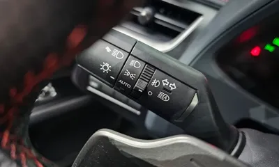 Lexus UX 2024, 85590 км, за 23127.05 USD - фото 27