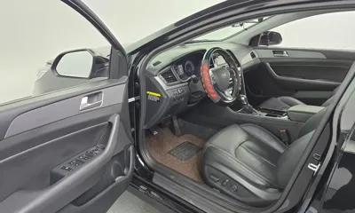 Hyundai Sonata 2018, 71191 км, за 7296.42 USD - фото 10