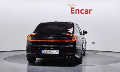 Hyundai Sonata 2022, 99793 км, за 10439.38 USD