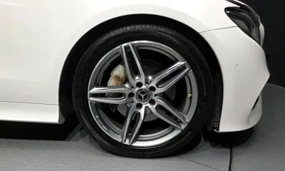 Mercedes-Benz E-Class 2018, 106453 км, за 18632.31 USD
