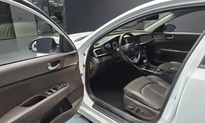 Kia K5 2019, 43021 км, за 10032.58 USD - фото 10