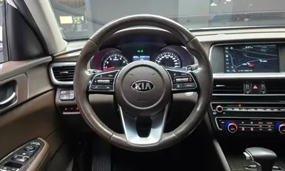Kia K5 2019, 43021 км, за 10032.58 USD - фото 13