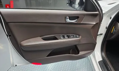 Kia K5 2019, 43021 км, за 10032.58 USD - фото 24