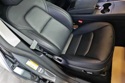 Tesla Model Y 2024, 27500 км, за 31725 USD - фото 19