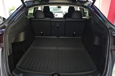 Tesla Model Y 2024, 27500 км, за 31725 USD - фото 22