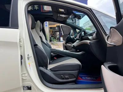 BYD Dolphin 2023, 20000 км, за 8534.27 USD