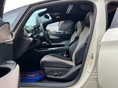 BYD Dolphin 2023, 20000 км, за 8558.43 USD - фото 27