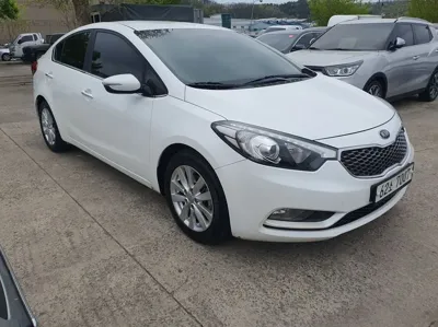 Kia K3 2013, 153345 км, за 3413.42 USD