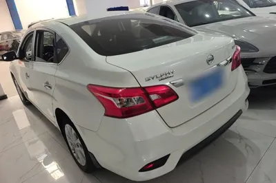 Nissan Sylphy 2022, 96600 км, за 8779 USD