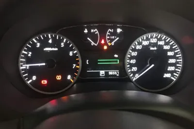Nissan Sylphy 2022, 96600 км, за 8779 USD - фото 19