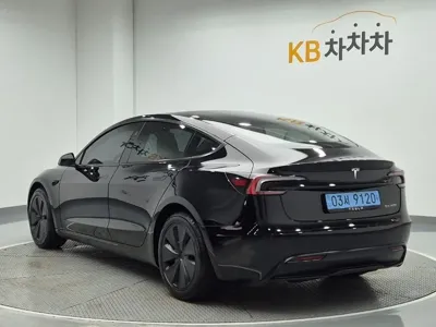 Tesla Model 3 2024, 30961 км, за 23565.71 USD