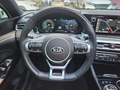 Kia K5 2021, 74962 км, за 12942.9 USD - фото 12