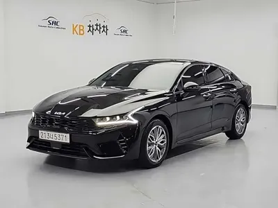 Kia K5 · 2023 год