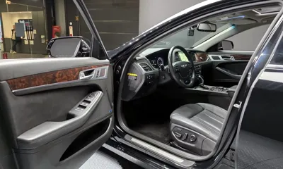 Hyundai Genesis 2016, 137745 км, за 8791.65 USD - фото 11
