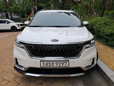 Kia Canival 2021, 19610 км, за 18755.71 USD