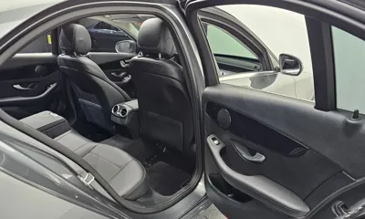Mercedes-Benz C-Class 2020, 33237 км, за 15130.49 USD - фото 13