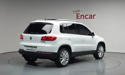 Volkswagen Tiguan 2014, 85634 км, за 6892.48 USD