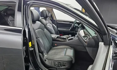 Genesis G90 2020, 131843 км, за 18830.52 USD - фото 12