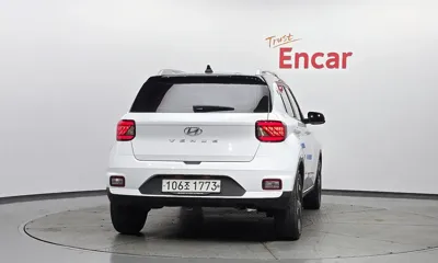 Hyundai Venue 2020, 71048 км, за 9518.18 USD
