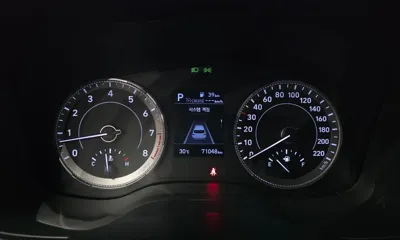 Hyundai Venue 2020, 71048 км, за 9518.18 USD - фото 8