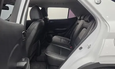Hyundai Venue 2020, 71048 км, за 9518.18 USD - фото 12