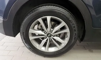 Hyundai Santafe 2015, 76173 км, за 6147.55 USD