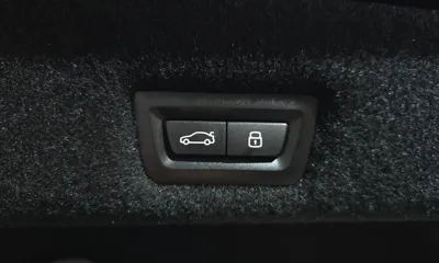 BMW i7 2024, 20879 км, за 78662.14 USD - фото 32