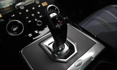 Land Rover Range Rover Evoque 2021, 36861 км, за 22983.44 USD - фото 9
