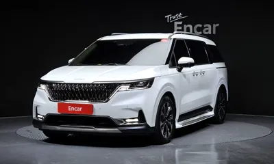 Kia Canival · 2023 год