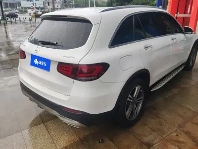 Mercedes-Benz GLC 2021, 94600 км, за 22486.72 USD