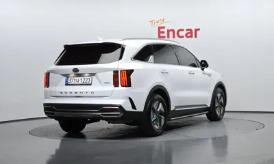 Kia Sorento 2021, 65389 км, за 20161.3 USD
