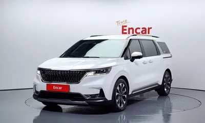 Kia Canival · 2023 год