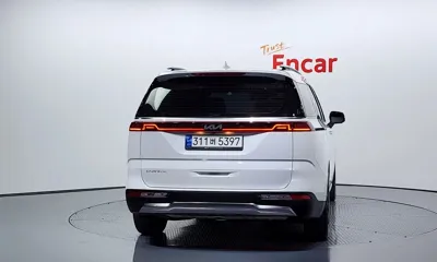 Kia Canival 2023, 82150 км, за 18851.81 USD