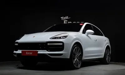 Porsche Cayenne · 2023 год