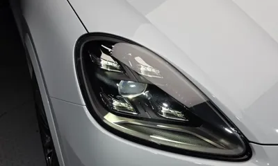Porsche Cayenne 2023, 37932 км, за 86970.73 USD - фото 22