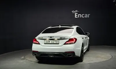 Genesis G70 2019, 52094 км, за 15367.58 USD