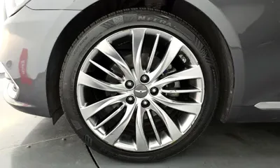 Genesis G80 2019, 94781 км, за 12295.09 USD