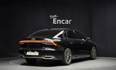 Hyundai Grandeur 2020, 191123 км, за 9243.47 USD