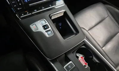 Hyundai Grandeur 2020, 191123 км, за 9243.47 USD - фото 9
