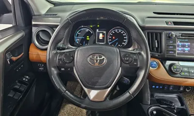 Toyota RAV4 2018, 70839 км, за 17876.87 USD - фото 13