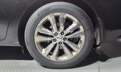 Kia Canival 2016, 130280 км, за 8198.77 USD