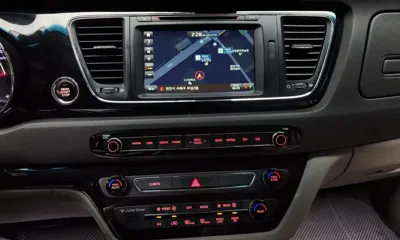 Kia Canival 2016, 130280 км, за 8198.77 USD - фото 15