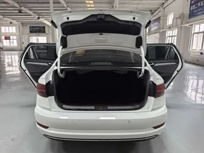 Volkswagen Sagitar 2021, 54000 км, за 9681.98 USD - фото 16