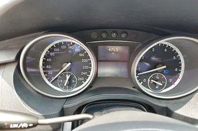 Mercedes-Benz R-Class 2015, 153400 км, за 10721 USD - фото 10